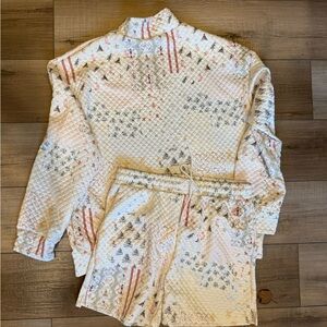 Women’s Mockneck patchwork print set